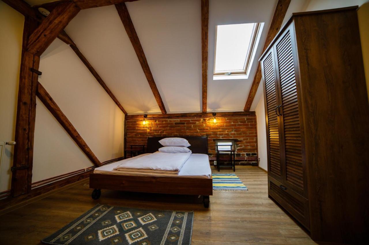 Appartement Alpine Loft à Câmpulung Moldovenesc Extérieur photo